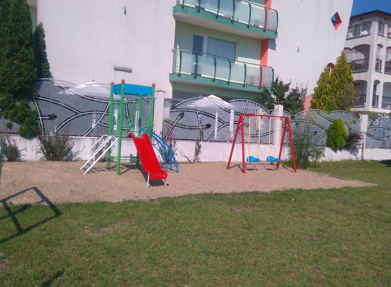 Fresh Family Hotel Ravda Exterior foto